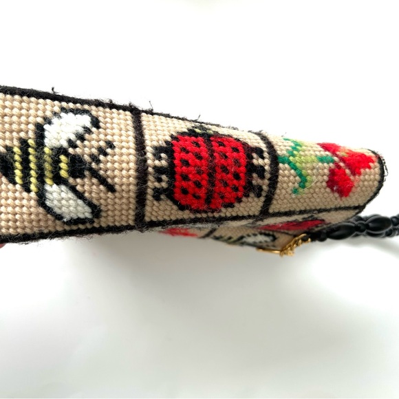 Vintage 1970’s Needlepoint Square Handbag Beaded Straps Bees Ladybug Floral - Picture 5 of 9